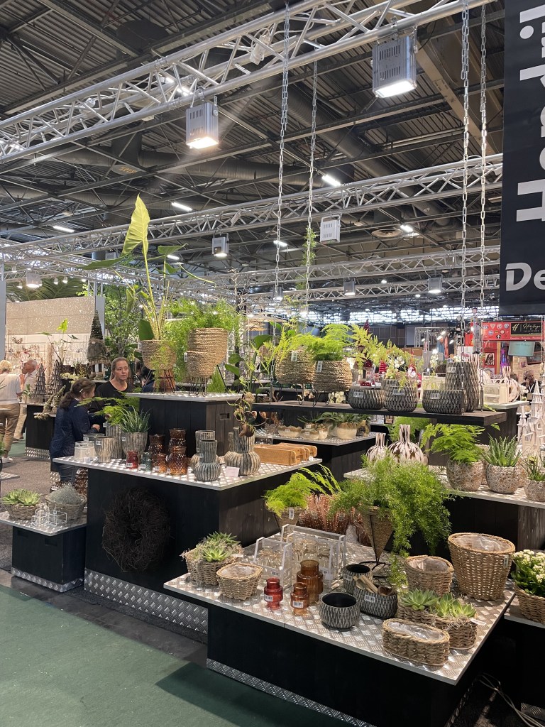 Stánek jedné ze značek vystavující na veletrhu Maison & Objet v Paříži