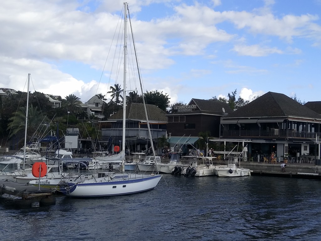 Přístav ve městě Saint-Gilles na ostrově Réunion