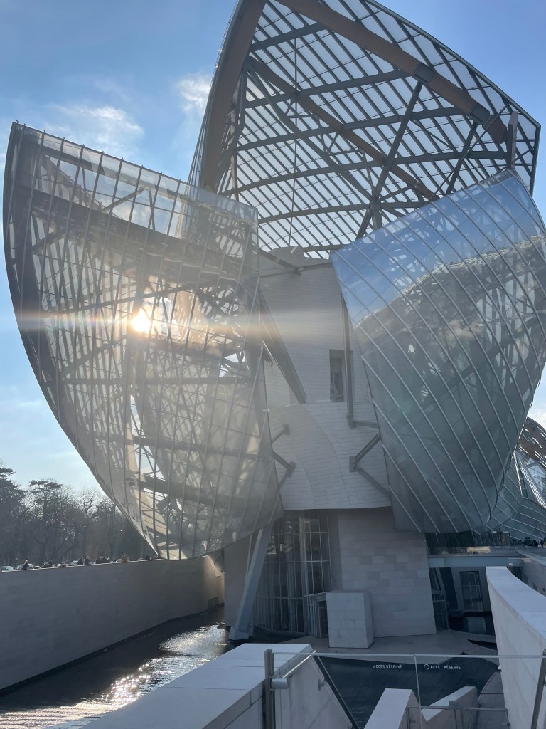 Budova Fondation Louis Vuitton v Paříži