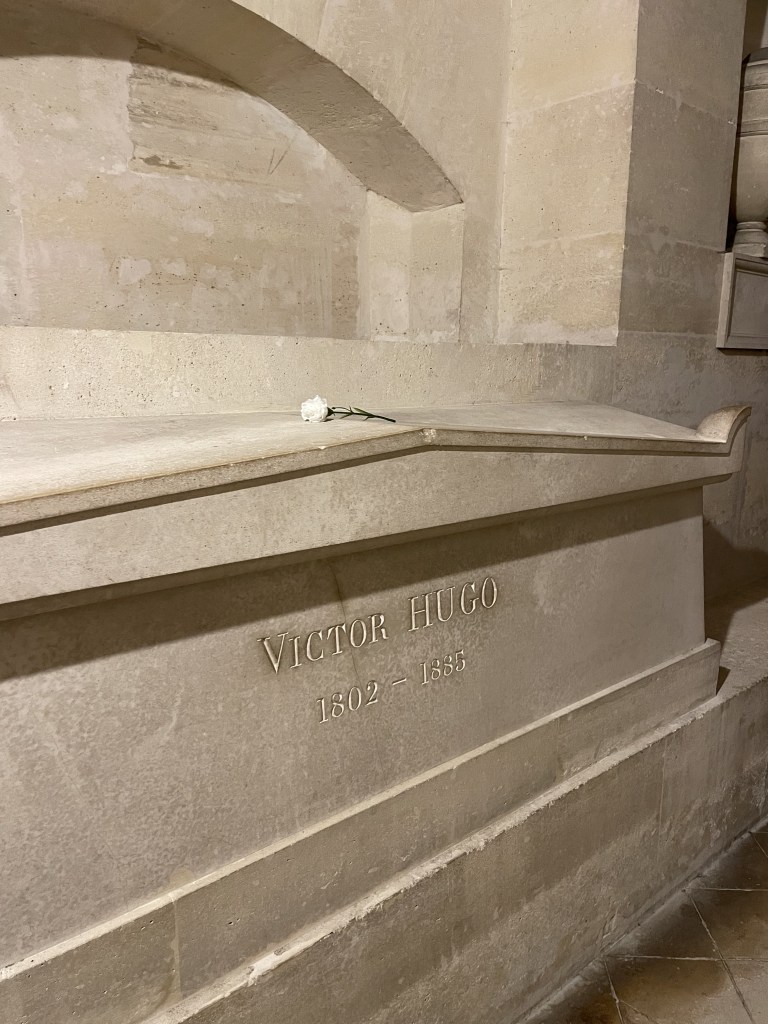 Hrobka spisovatele Victora Huga  v Panthéonu