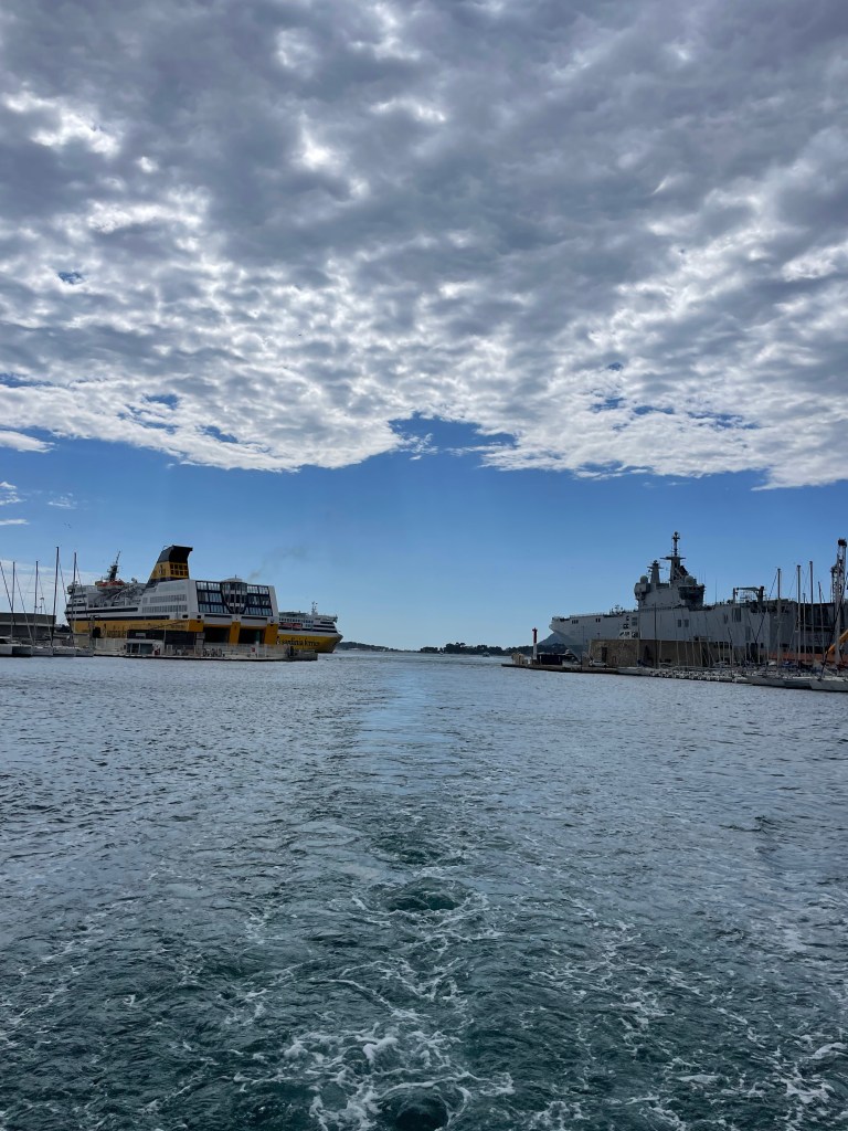 Přístav v Toulon, Provence, Jih Francie