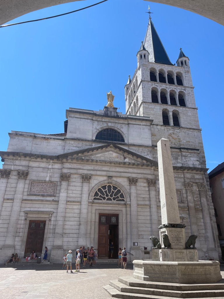 Katedrála Notre Dame de Liesse v Annecy