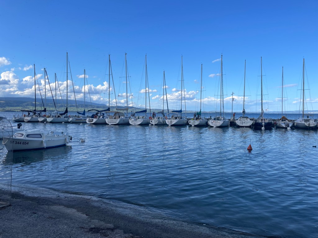 Přístav ve vesničce Yvoire, Ženevské jezero