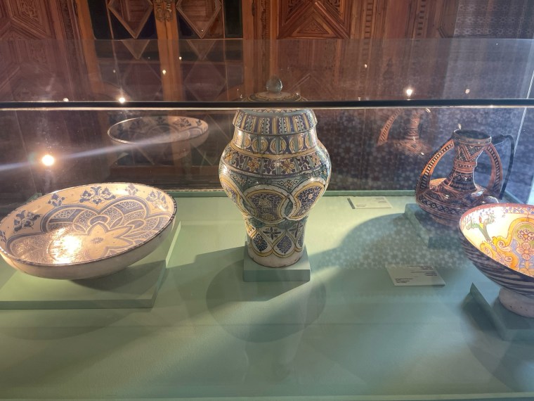 Expozice v paláci Le Palais Dar El Bacha